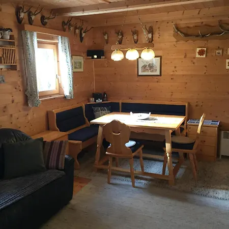 Felber Huettn Patergassen